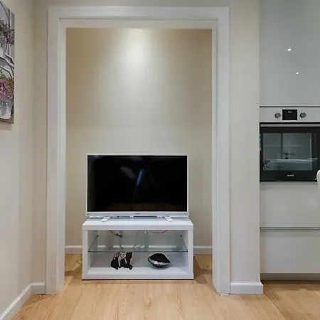 Marella Luxe At The Bacvice & Centre Apartment Split