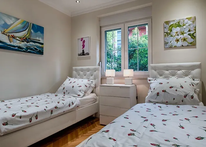 Marella Luxe At The Bacvice & Centre Apartment Split